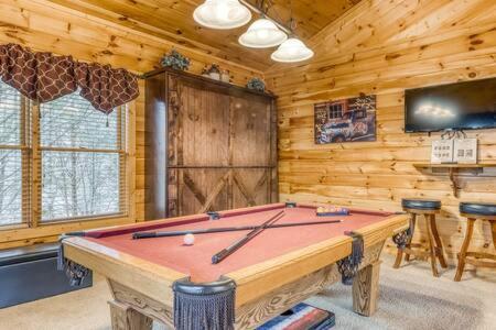 The Great Escape - Min From Parkway With Hot Tub Villa Gatlinburg Luaran gambar