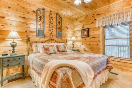 The Great Escape - Min From Parkway With Hot Tub Villa Gatlinburg Luaran gambar